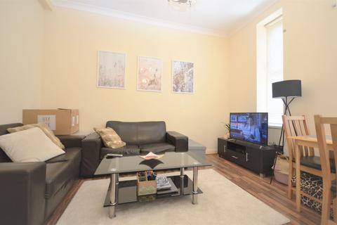 1 bedroom flat to rent, Churchfield Road, Acton Central W3 6BY