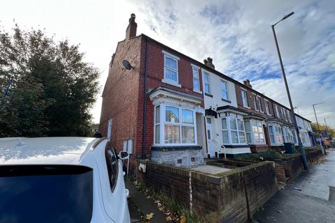 1 bedroom flat to rent, Walsall Road, Willenhall WV13