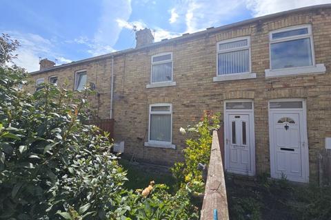 2 bedroom terraced house to rent, Sycamore Street, Ashington