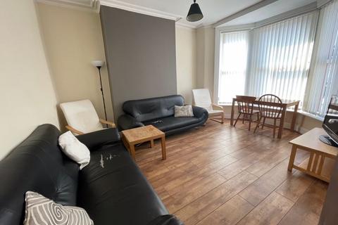 undefined, 2026/2027Academic year 4 Bedroom Student House on Brookdale Road, L15. Available July 2026