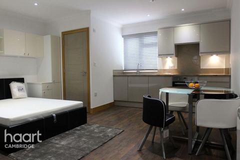Studio to rent, Green End Road, Cambridge