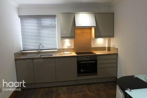 Studio to rent, Green End Road, Cambridge