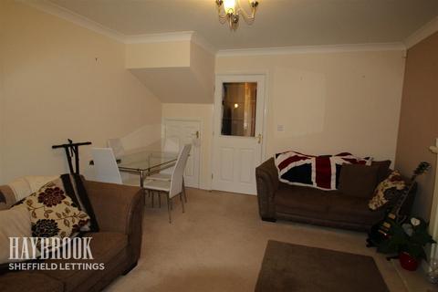 2 bedroom terraced house to rent, Dovecote, Barnsley