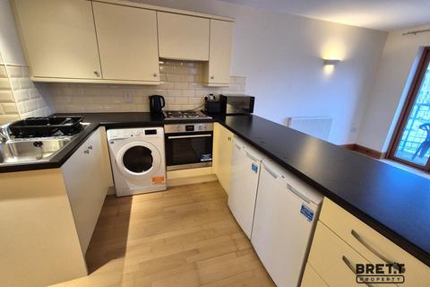 1 bedroom flat to rent, 9 Neptune House, Nelson Quay, Milford Haven SA73 3BH