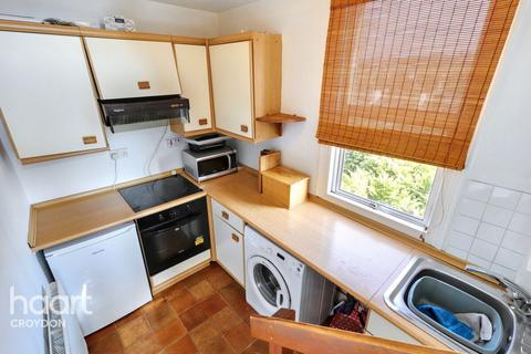 1 bedroom flat to rent, Avondale Road, South Croydon