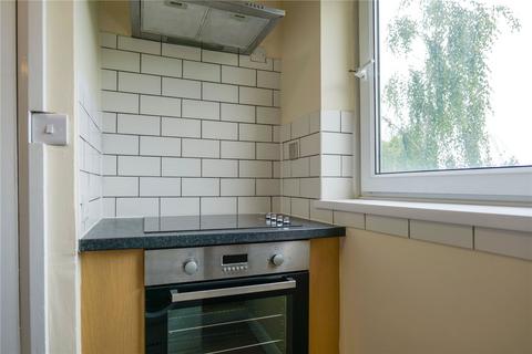 1 bedroom apartment to rent, Queens Lawns, Reading RG1
