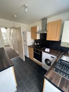 undefined, 4 Bed Student property on Gainsborough Road, L15. Available Next Academic Year