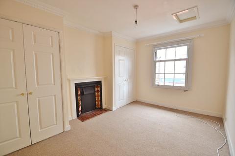 2 bedroom flat to rent, Wimborne