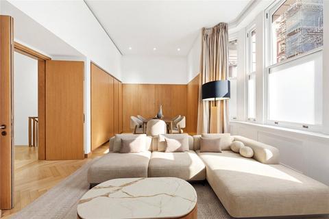 undefined, De Vere Gardens, Kensington, London, W8