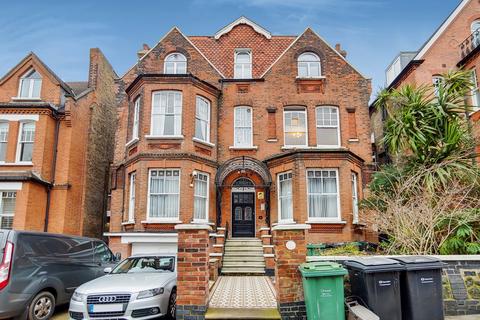 Studio to rent, Parsifal Road, West Hampstead NW6