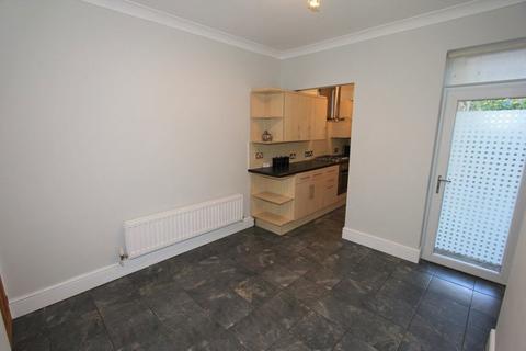 2 bedroom terraced house to rent, Lime Tree Avenue, Stafford, Staffordshire, ST16 2RR