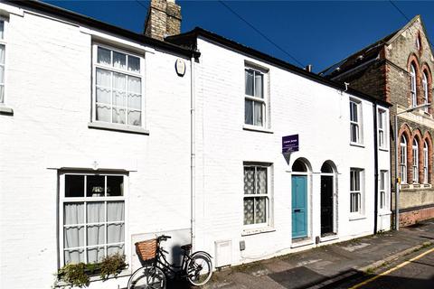 2 bedroom terraced house to rent, Grafton Street, Cambridge, CB1