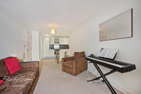 2 bedroom apartment to rent, Wapping Lane, London