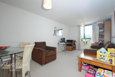 2 bedroom apartment to rent, Wapping Lane, London