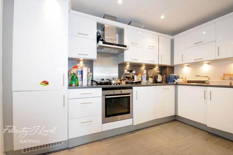 2 bedroom apartment to rent, Wapping Lane, London
