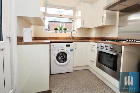 3 bedroom terraced house to rent, Fairfield Avenue, Pontefract, West Yorkshire, WF8