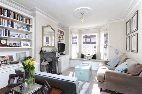 4 bedroom terraced house to rent - Shuttleworth Road, London, SW11