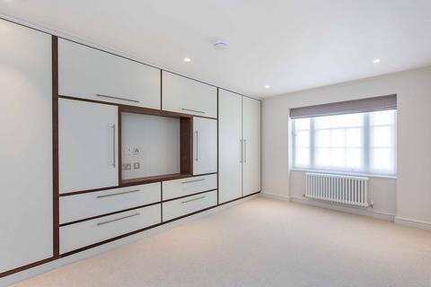 2 bedroom apartment to rent, Upper Berkeley Street, London, W1H