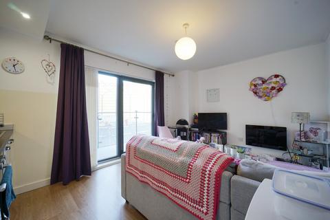 1 bedroom apartment to rent, Skyline, St. Peters Street, Leeds, West Yorkshire, LS9
