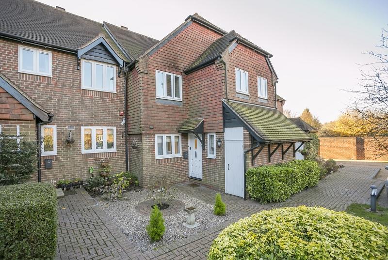 The Walled Garden, Tadworth, Surrey. KT20 5UR 2 bed terraced house £425,000