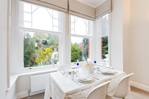 2 bedroom flat to rent, Frognal Mansions, 97 Frognal, London