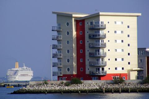 2 bedroom apartment to rent, The Lantern Building, Davidson Close