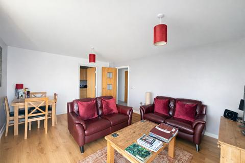 2 bedroom apartment to rent, The Lantern Building, Davidson Close