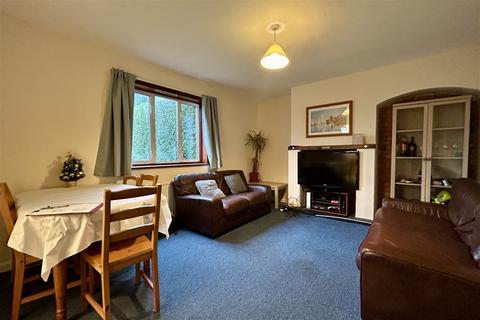 undefined, Swaythling