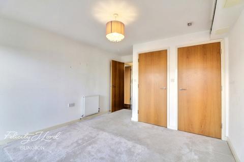 1 bedroom apartment to rent, New Clocktower Place, London