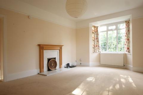 5 bedroom detached house to rent, Howell Road, EXETER