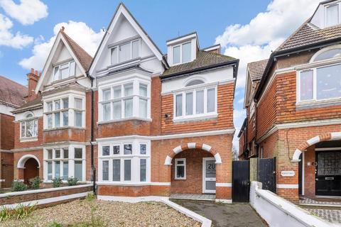 2 bedroom apartment to rent, New Church Road, Hove, BN3 4FH