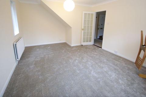 2 bedroom maisonette to rent, Culverland Close, Exeter