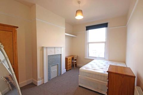 6 bedroom apartment to rent, Gloucester Road, Bishopston, Bristol, BS7