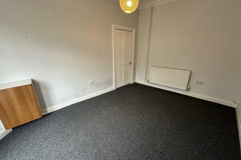 3 bedroom terraced house to rent, Bedford Street, Crewe