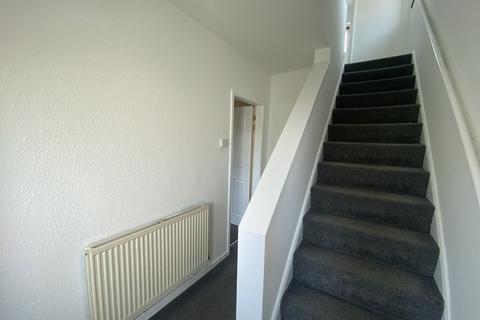 3 bedroom semi-detached house to rent, Lightley Close, Wheelock