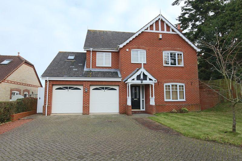 Cotmer Road, Lowestoft 4 bed detached house £365,000