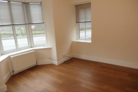 1 bedroom in a house share to rent, Fairfield Road, Buxton SK17