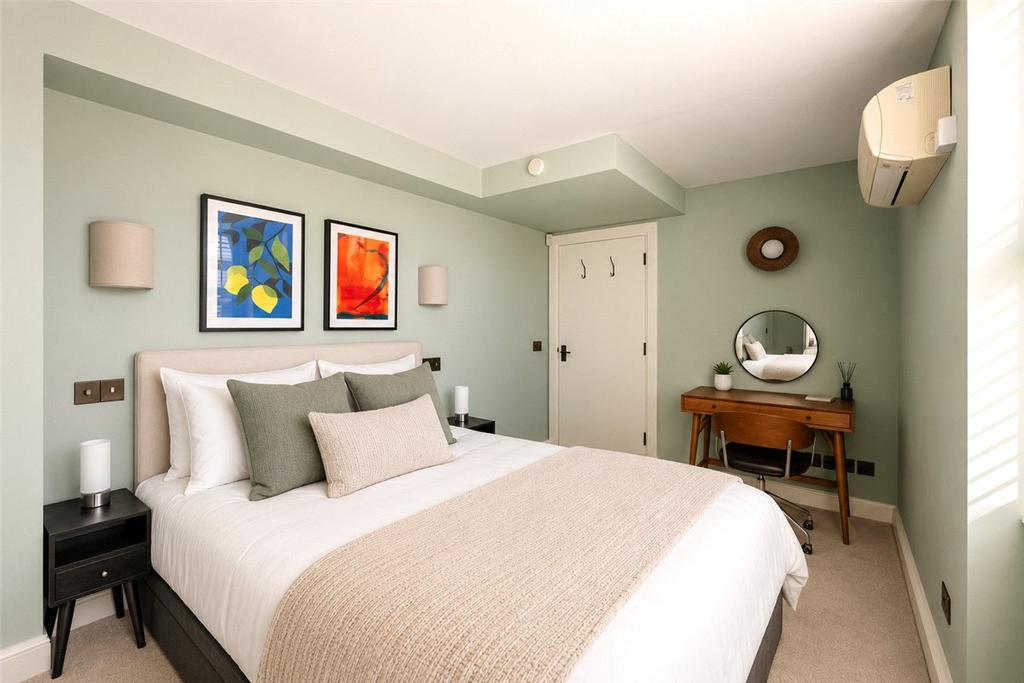 House in London - View 3