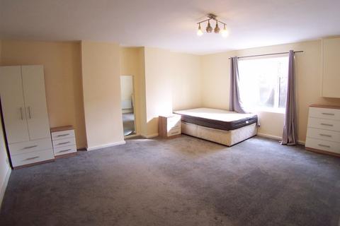 2 bedroom apartment to rent, Bainbrigge Road, Leeds