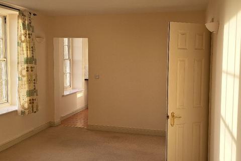 2 bedroom flat to rent, Royal Crescent, Weston-super-Mare