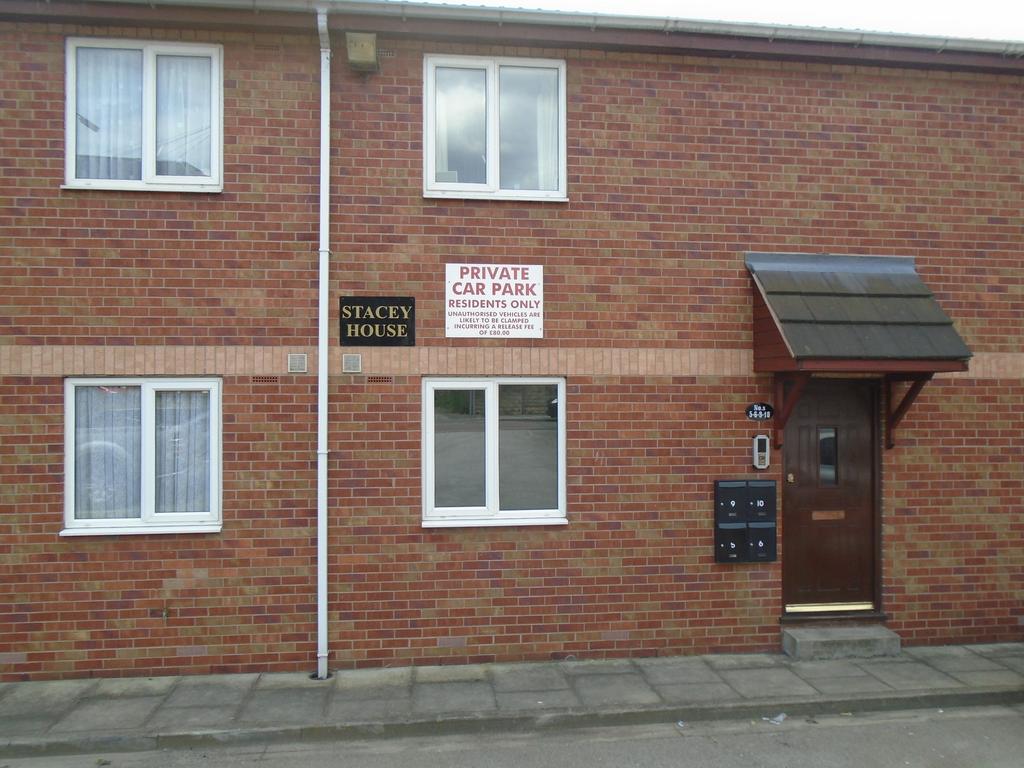 1 bed flat for rent in Mexborough