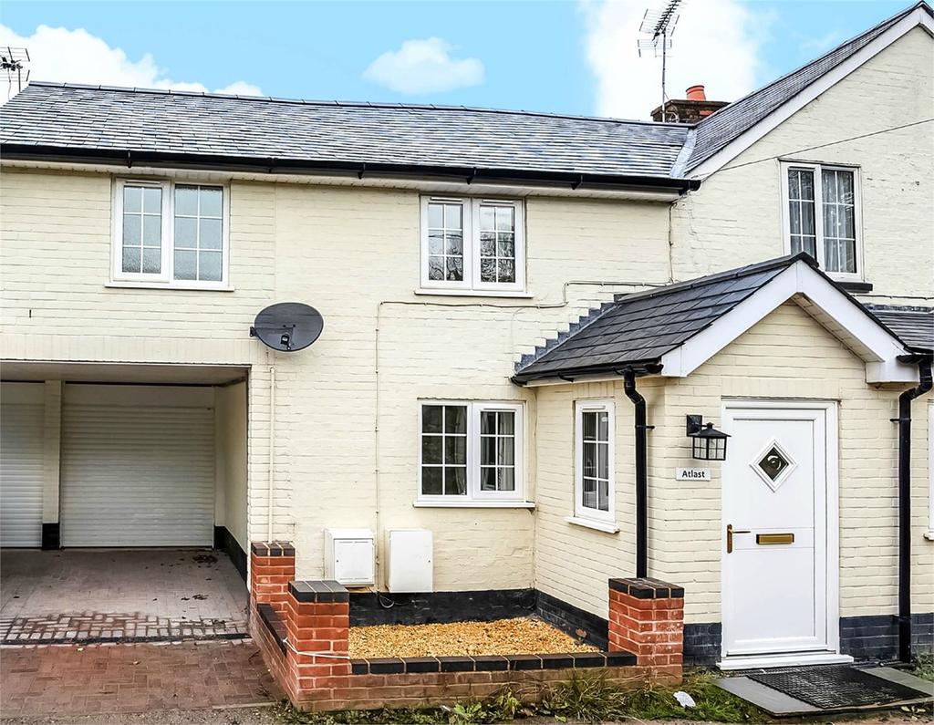 Clay Street, Whiteparish, Salisbury, SP5 3 bed semidetached house £