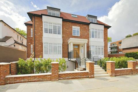 2 bedroom apartment to rent, Beechcroft Avenue, Golders Green, NW11