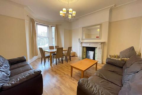 undefined, Lyndhurst Avenue, Newcastle Upon Tyne NE2