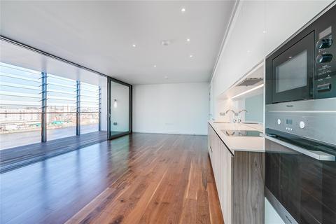 3 bedroom flat to rent, Eastfields Avenue, London