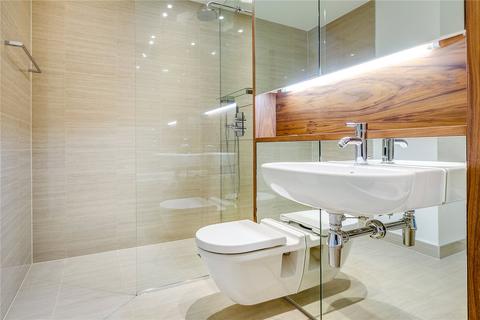 3 bedroom flat to rent, Eastfields Avenue, London