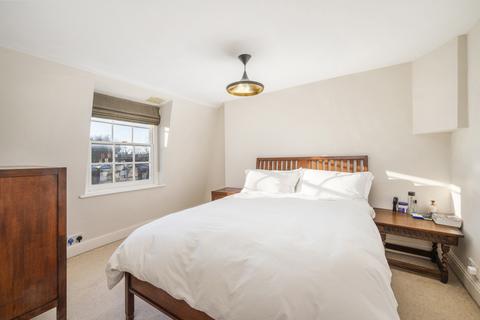 2 bedroom maisonette for sale, Barnsbury Street, Barnsbury, Islington, London