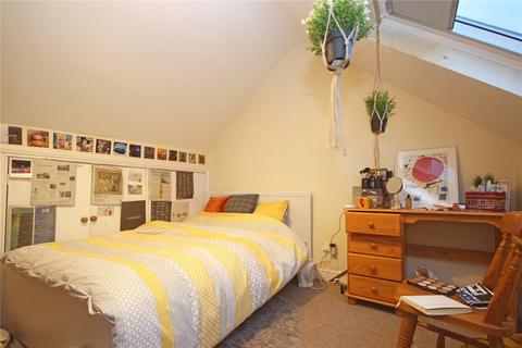 4 bedroom maisonette to rent, Gloucester Road, Horfield, Bristol, BS7