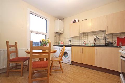 4 bedroom maisonette to rent, Gloucester Road, Horfield, Bristol, BS7