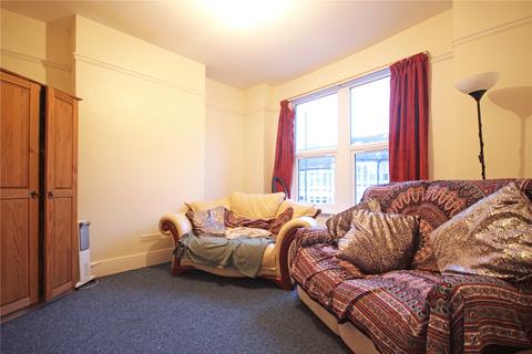 4 bedroom maisonette to rent, Gloucester Road, Horfield, Bristol, BS7